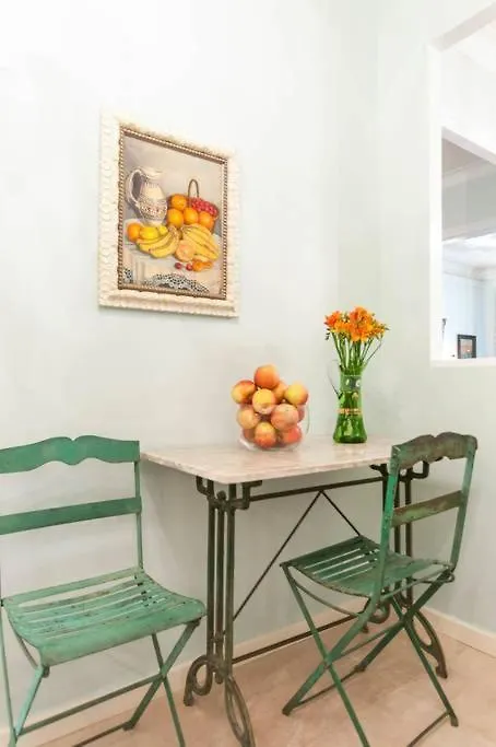 Explore City Center From An Elegant Urban Retreat バルセロナ 0*,
